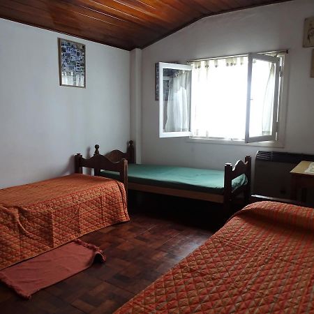 Casa Familiar Zarza Mora Lägenhet San Carlos de Bariloche Exteriör bild