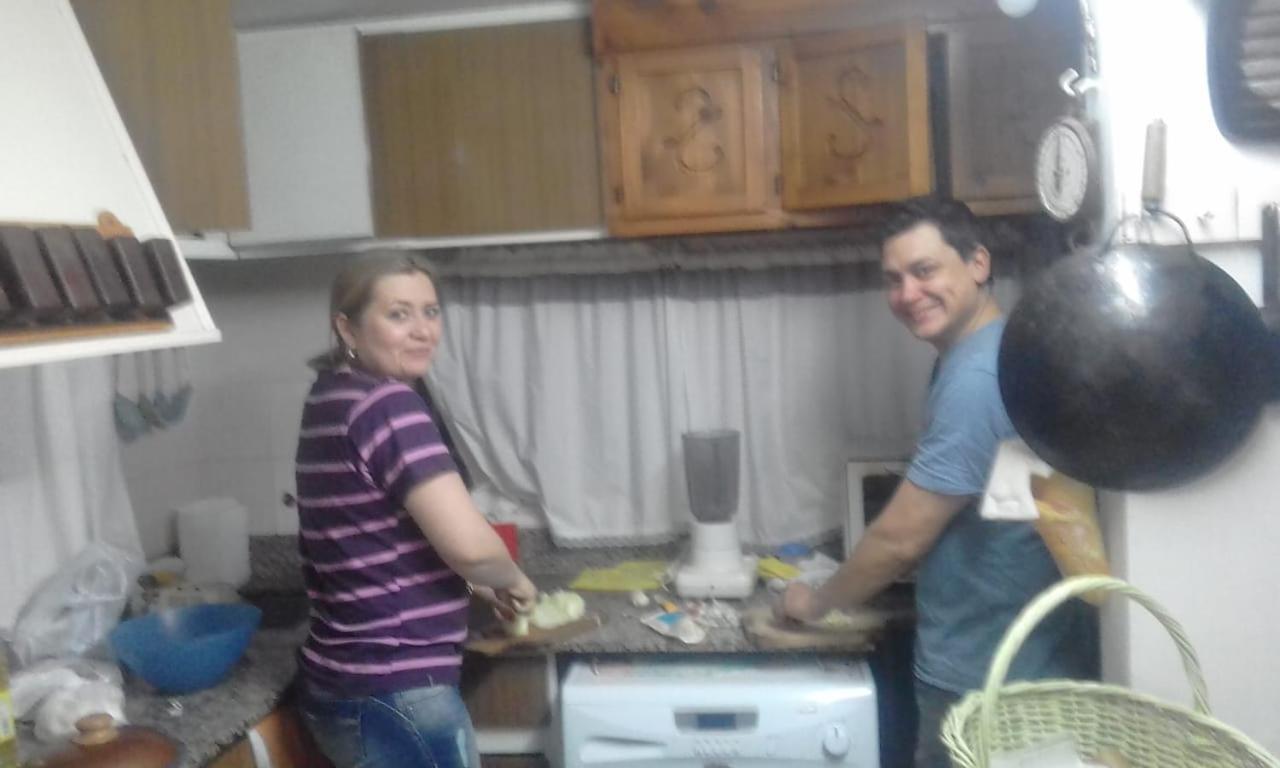 Casa Familiar Zarza Mora Lägenhet San Carlos de Bariloche Exteriör bild